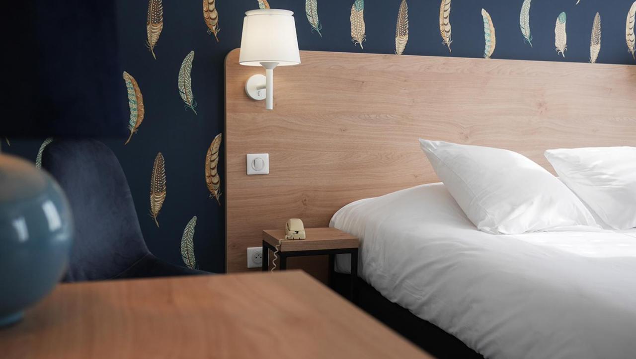 Logis Saint Louis Hotell La Suze-sur-Sarthe Eksteriør bilde