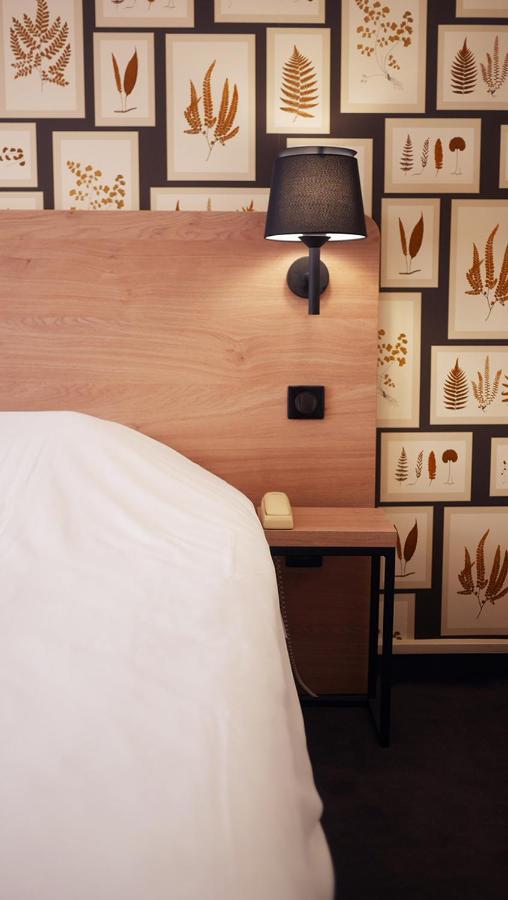Logis Saint Louis Hotell La Suze-sur-Sarthe Eksteriør bilde
